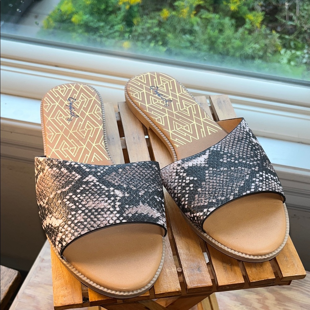Qupid Black and Tan Snake Print Sandals